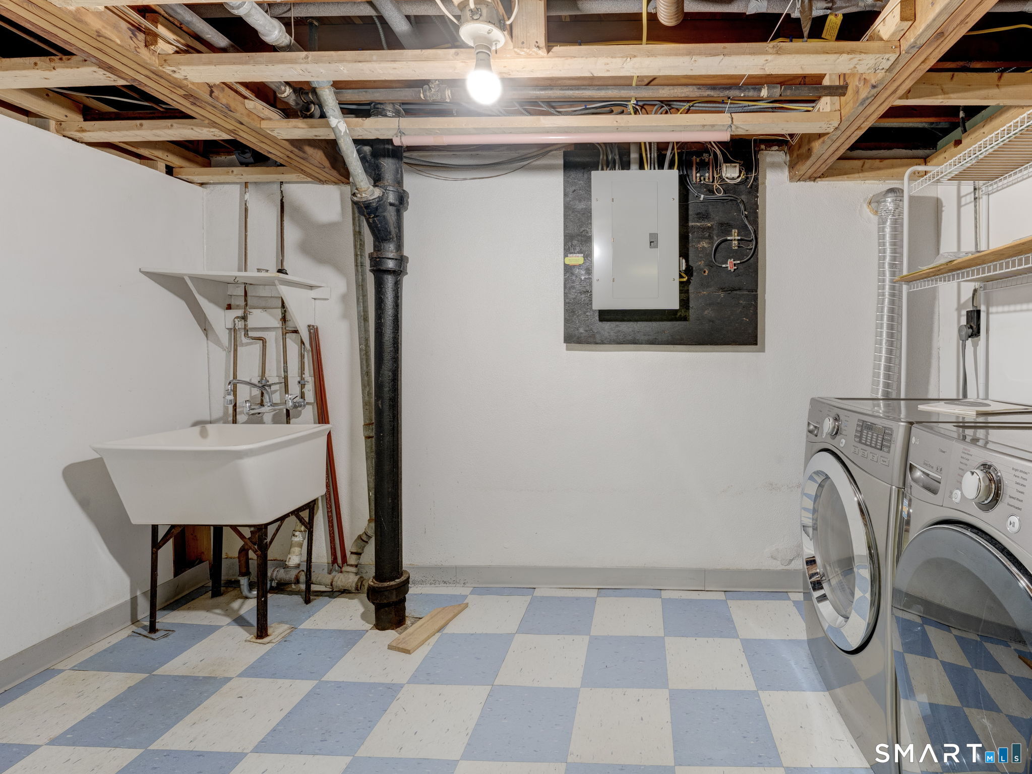 65 Barstow Drive Wethersfield CT 06109