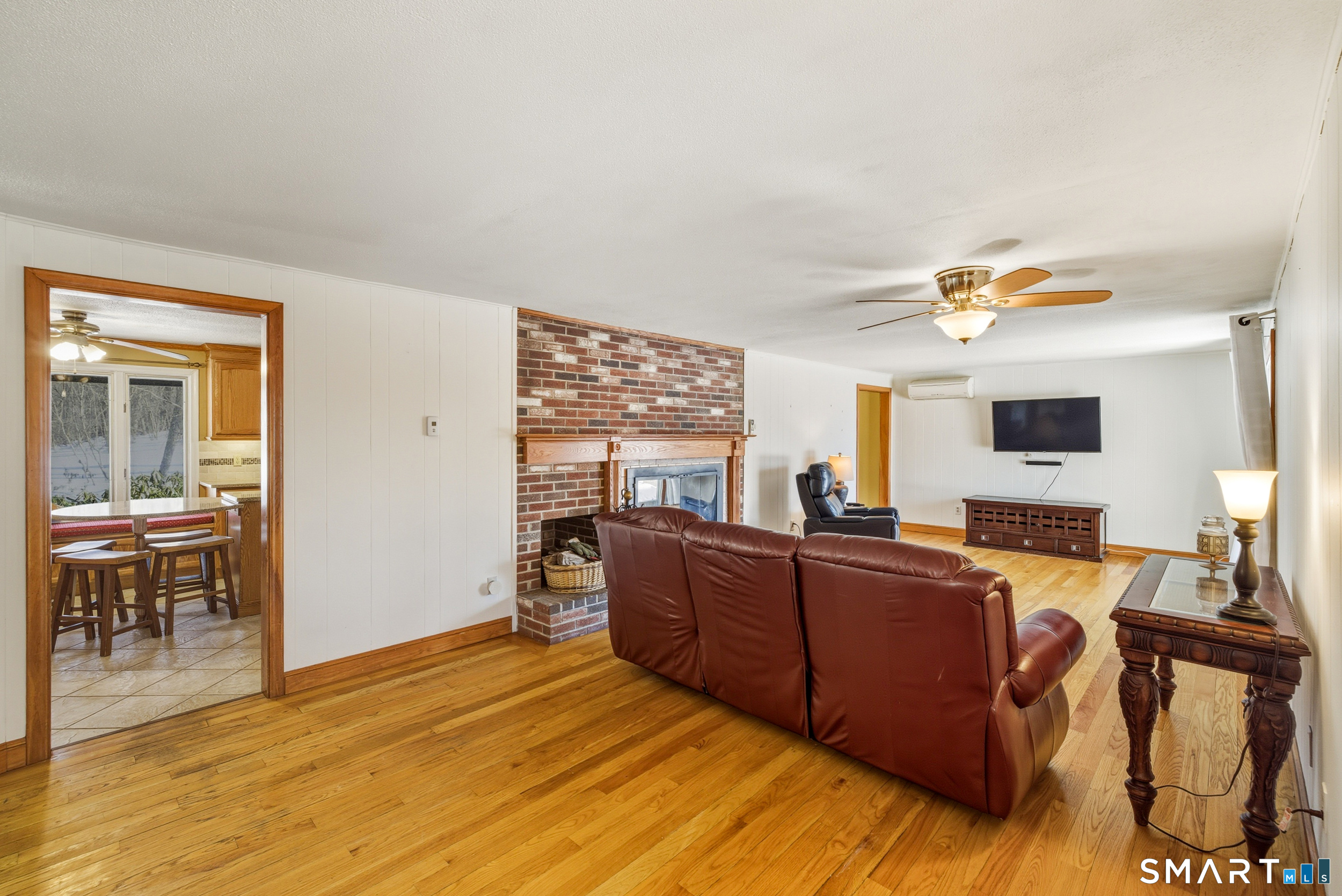 16 Merrywood Lane East Lyme CT 06333