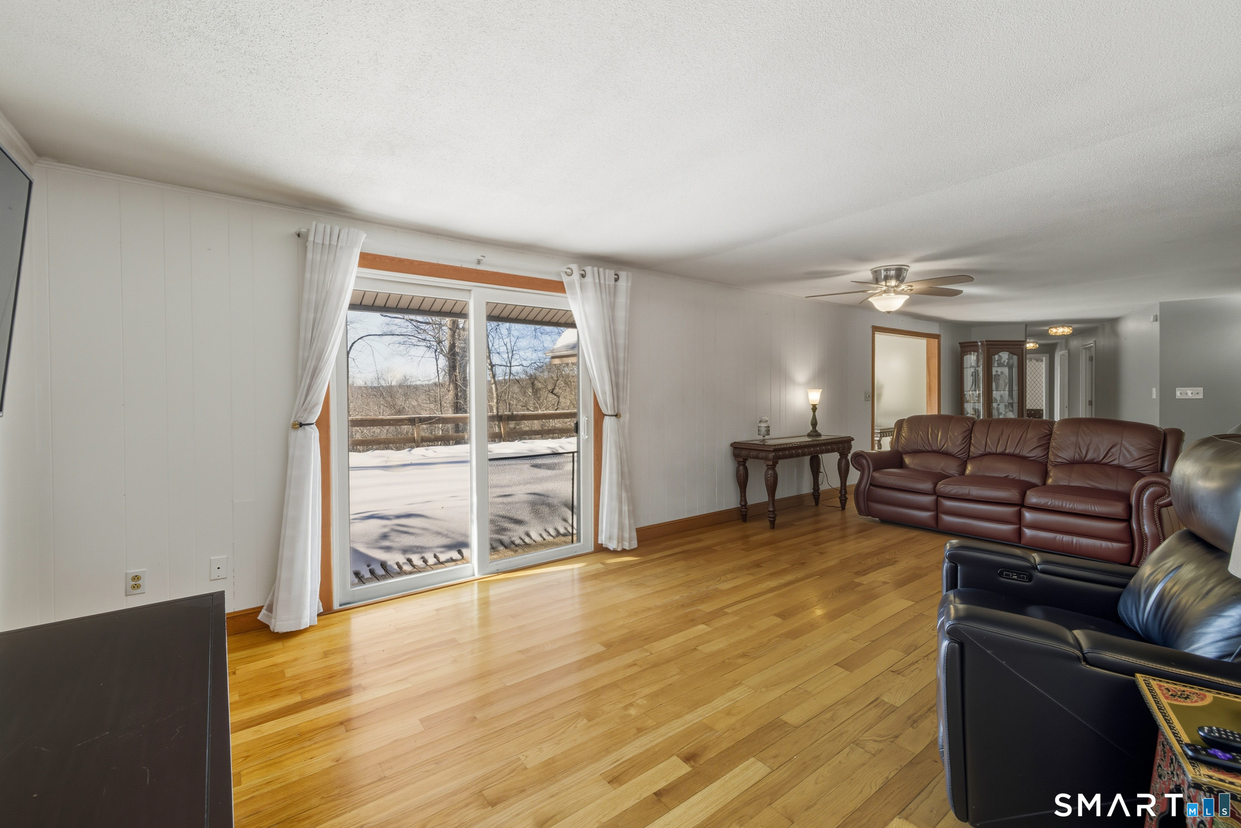 16 Merrywood Lane East Lyme CT 06333