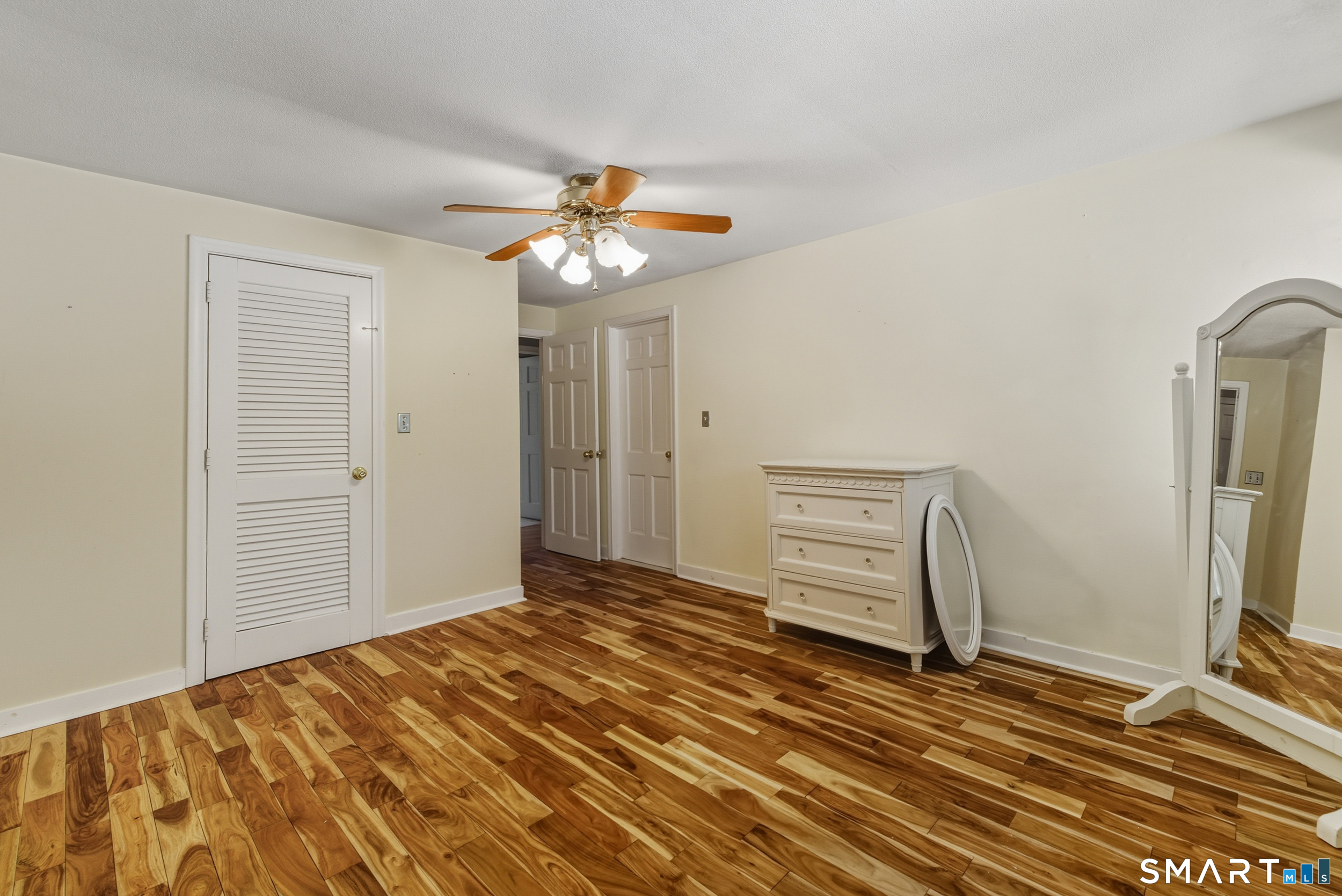 16 Merrywood Lane East Lyme CT 06333