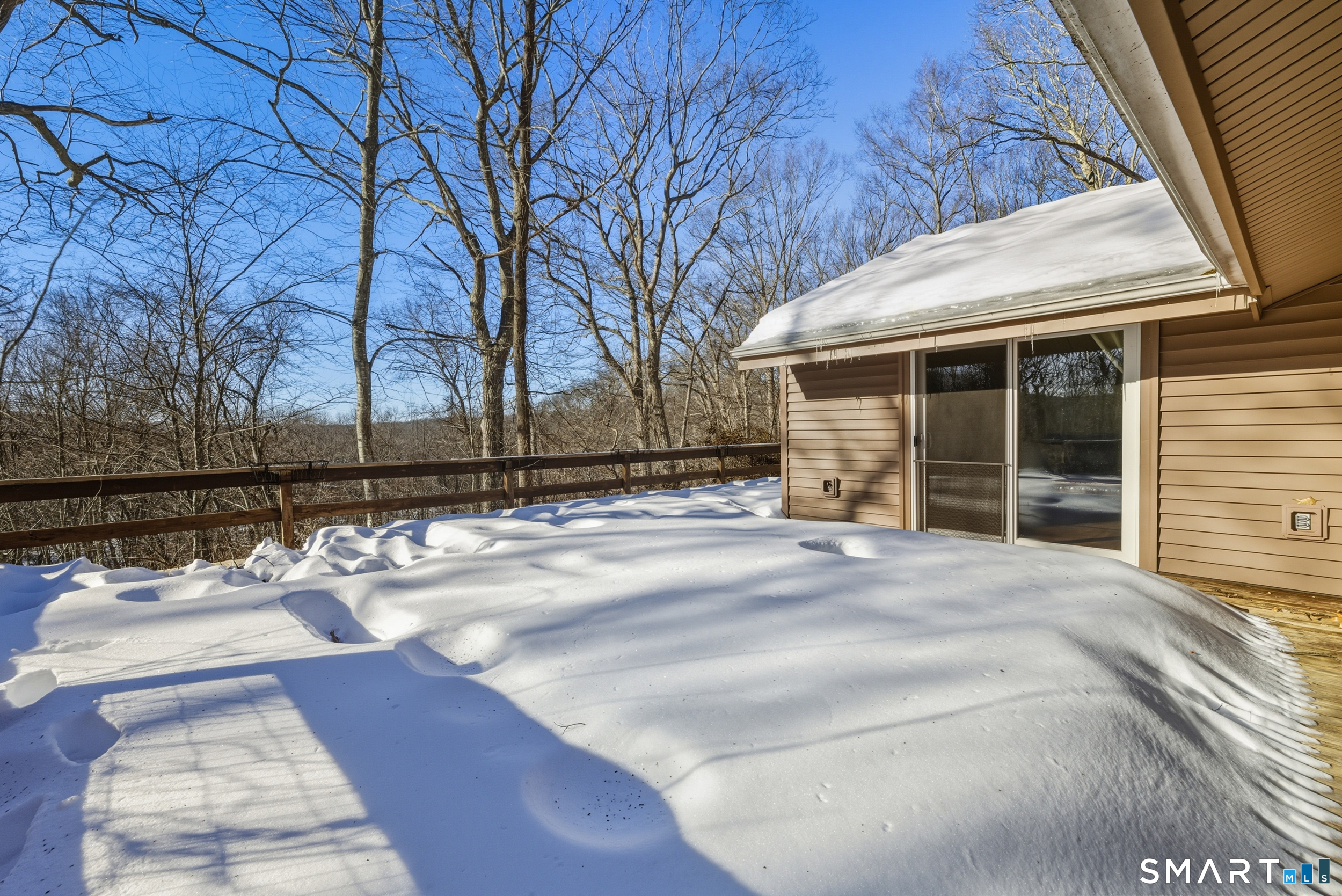 16 Merrywood Lane East Lyme CT 06333