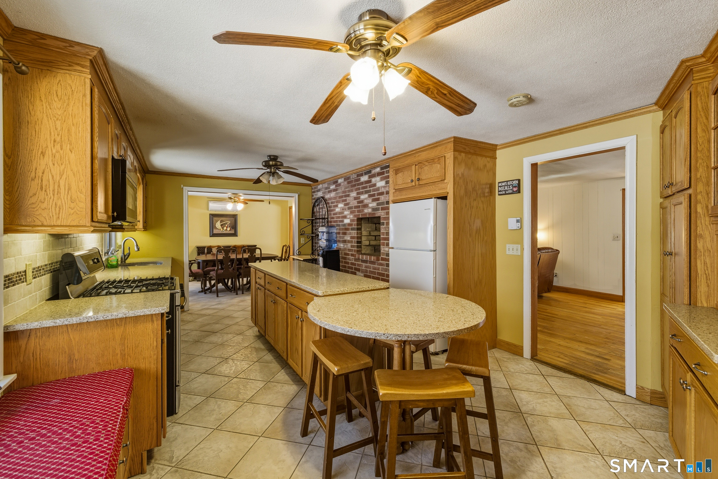 16 Merrywood Lane East Lyme CT 06333