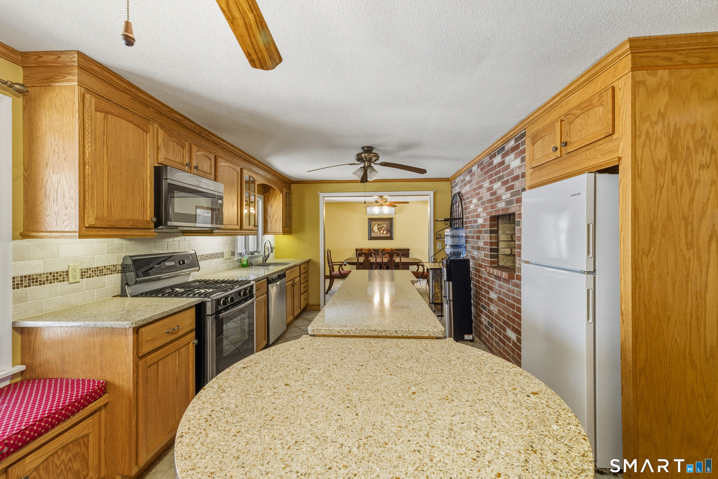 16 Merrywood Lane East Lyme CT 06333