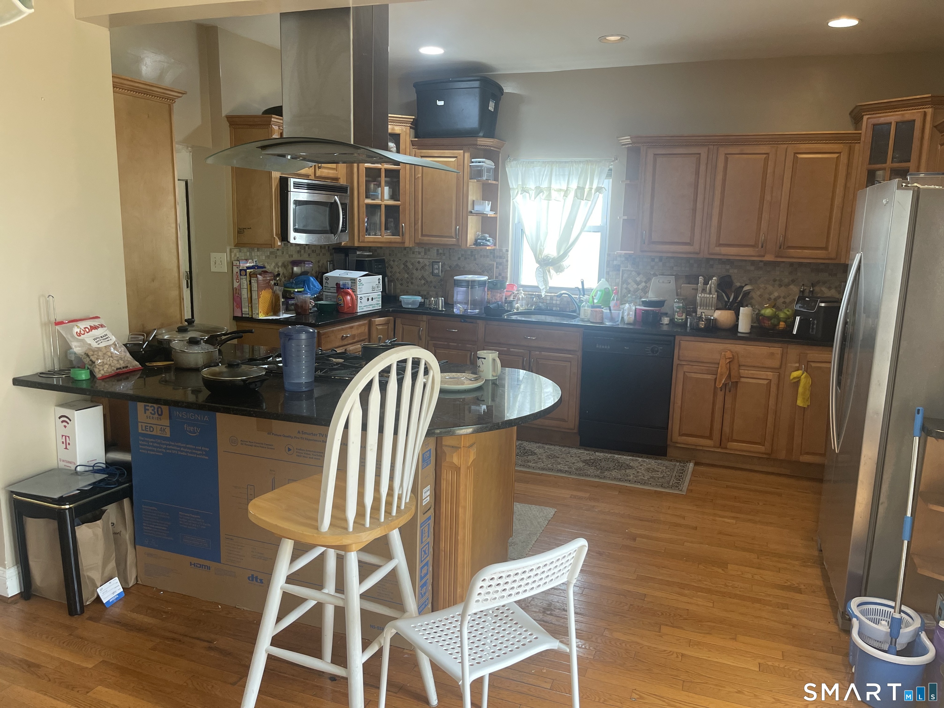 406 Newhall Street Hamden CT 06514
