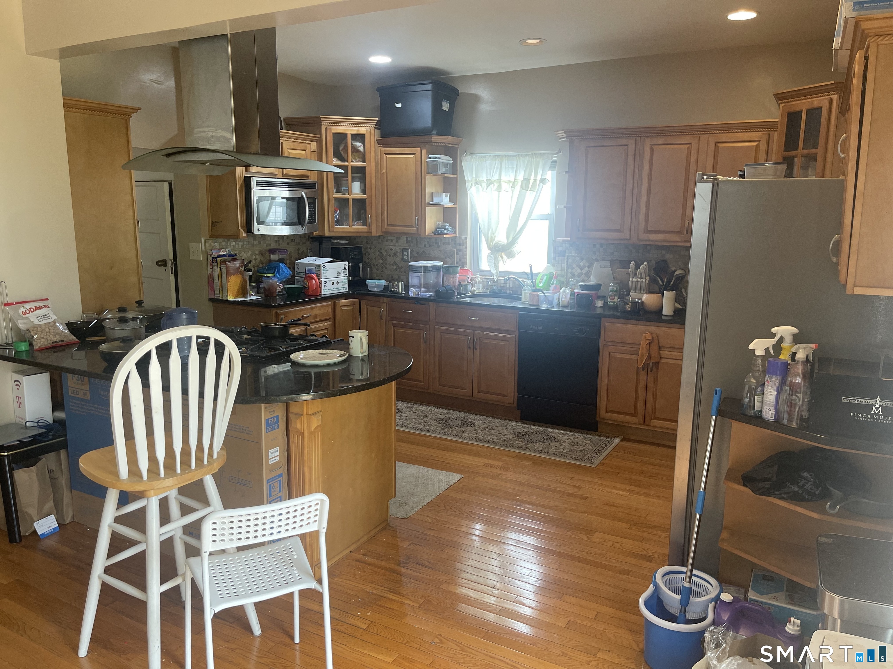 406 Newhall Street Hamden CT 06514