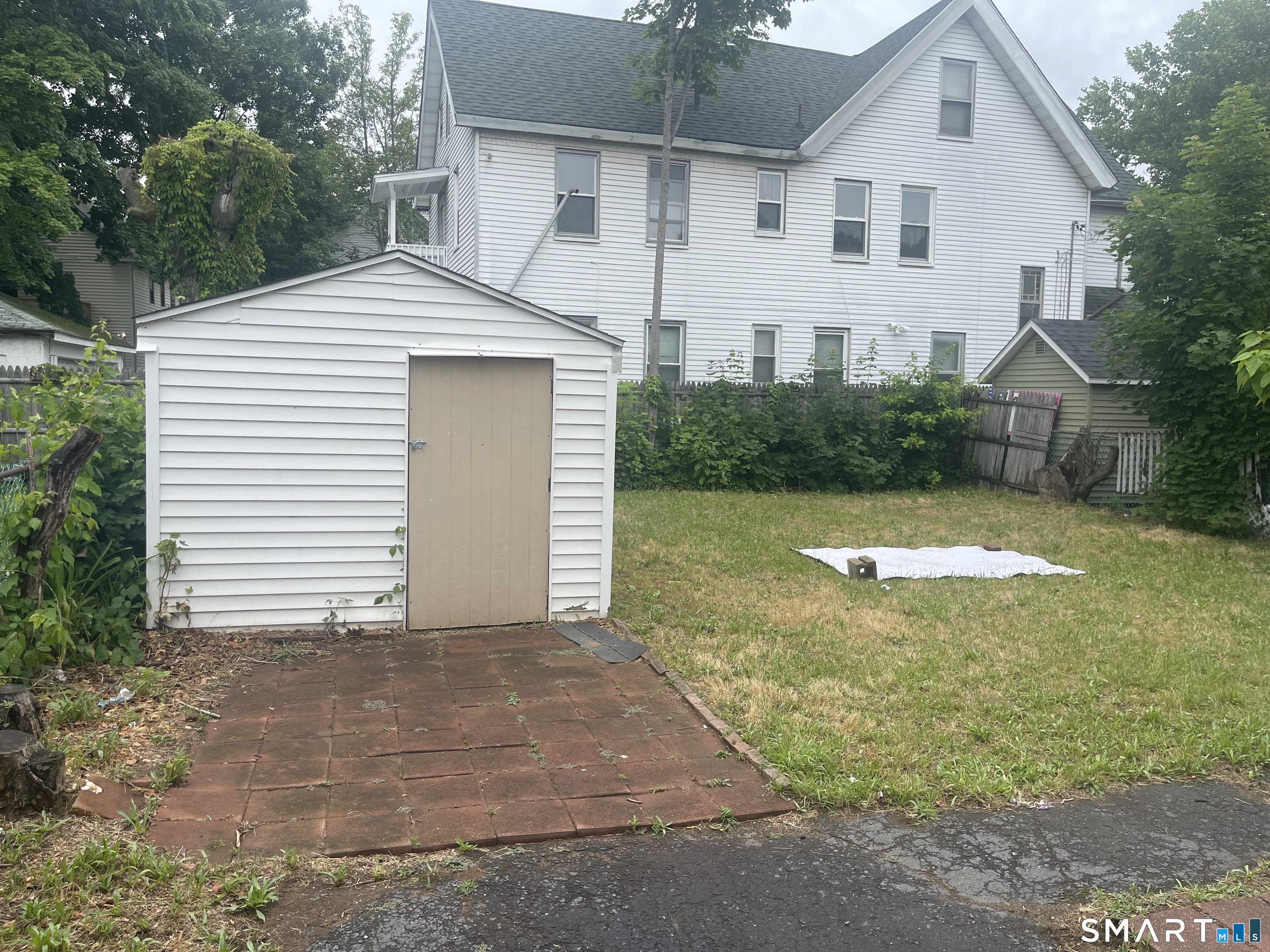 406 Newhall Street Hamden CT 06514