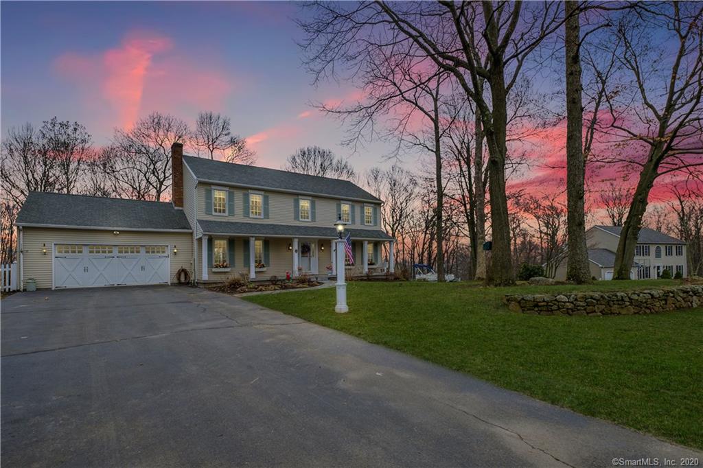 7 Overlook Court Prospect CT 06712