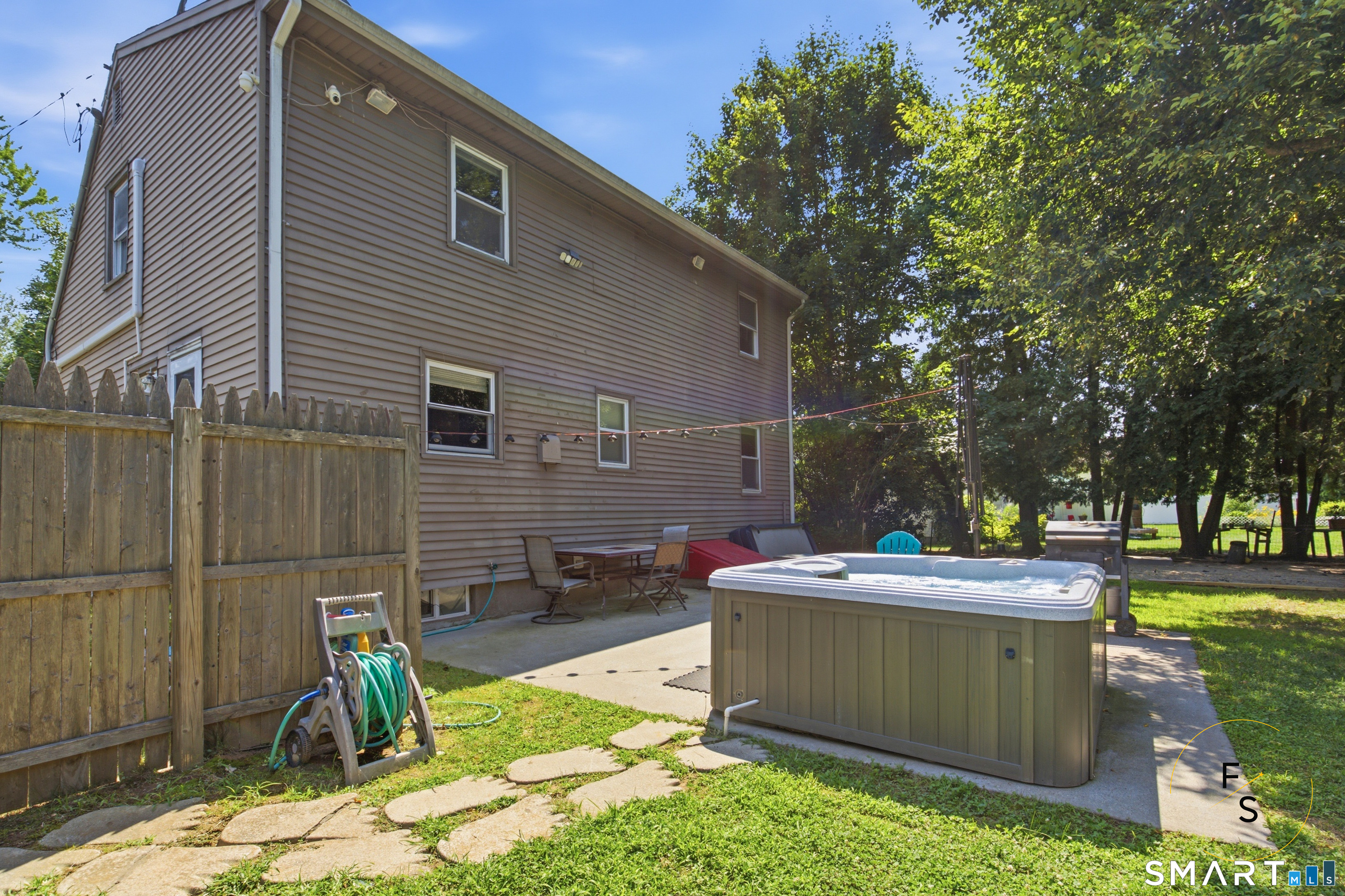 134 Croft Drive Manchester CT 06042