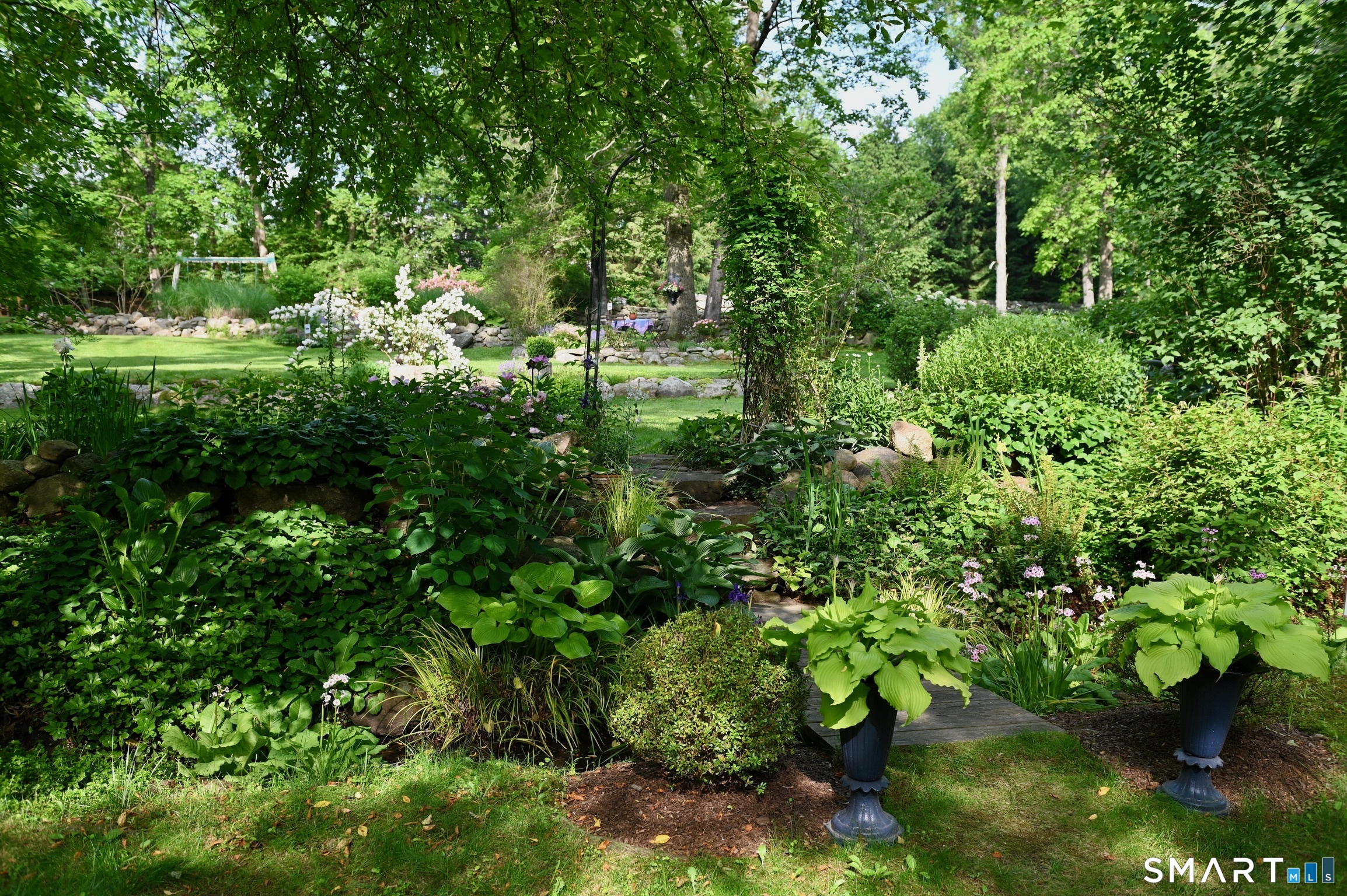 85 Bittersweet Lane New Canaan CT 06840