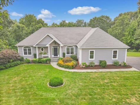 14 Sunset Ridge Burlington CT 06013