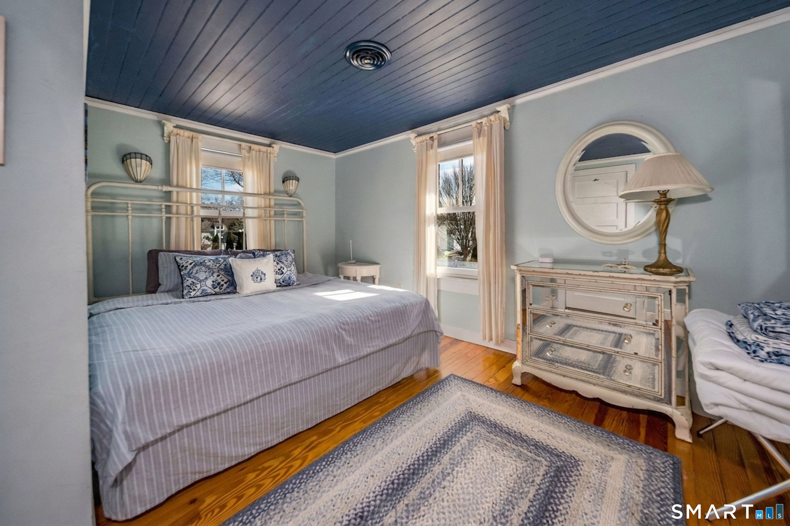 11 Middle Beach Road Madison CT 06443