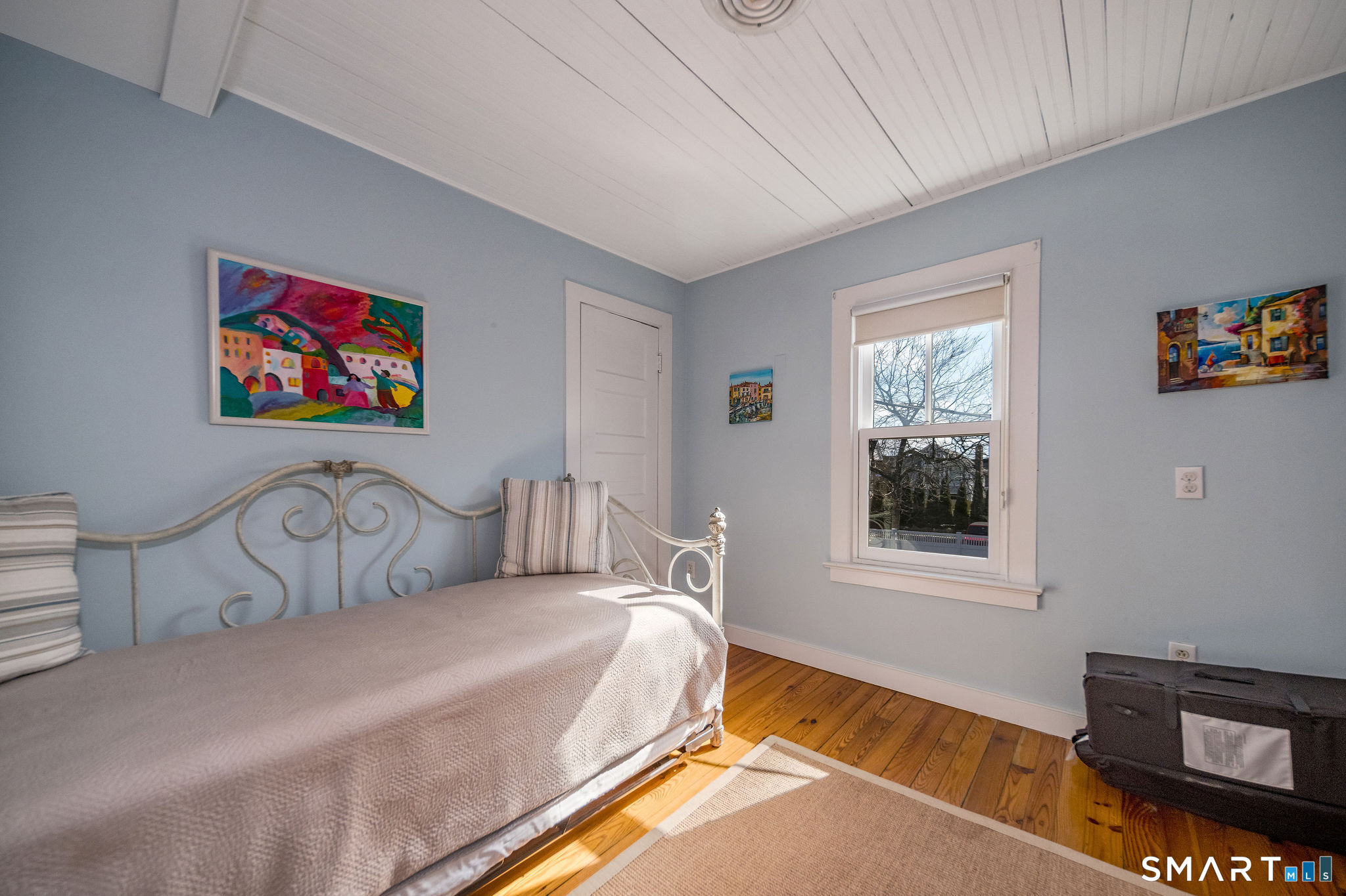 11 Middle Beach Road Madison CT 06443