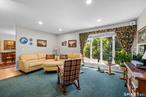 15 Rose Ridge Court Stonington CT 06379
