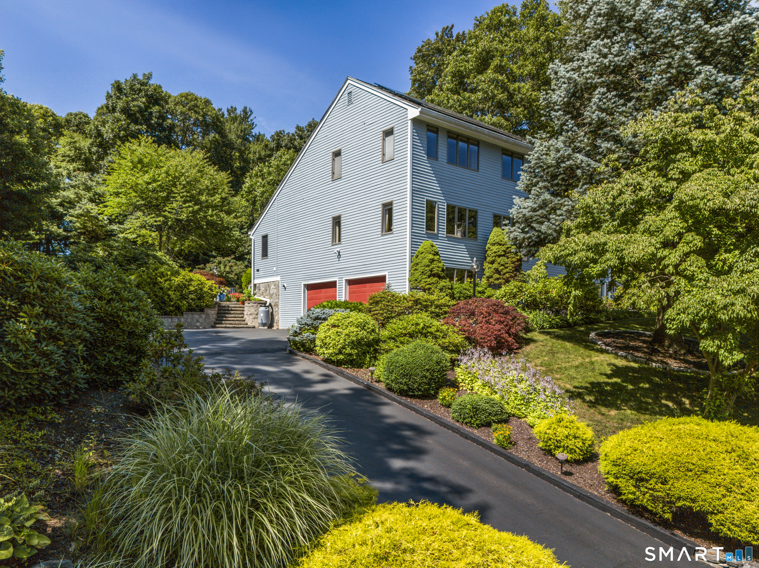 15 Rose Ridge Court Stonington CT 06379
