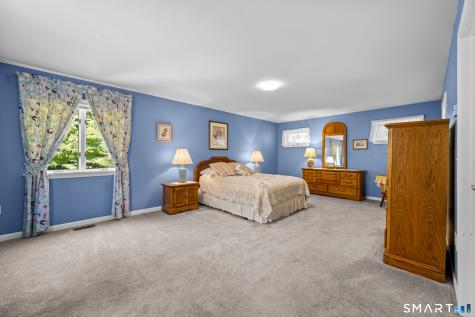 15 Rose Ridge Court Stonington CT 06379