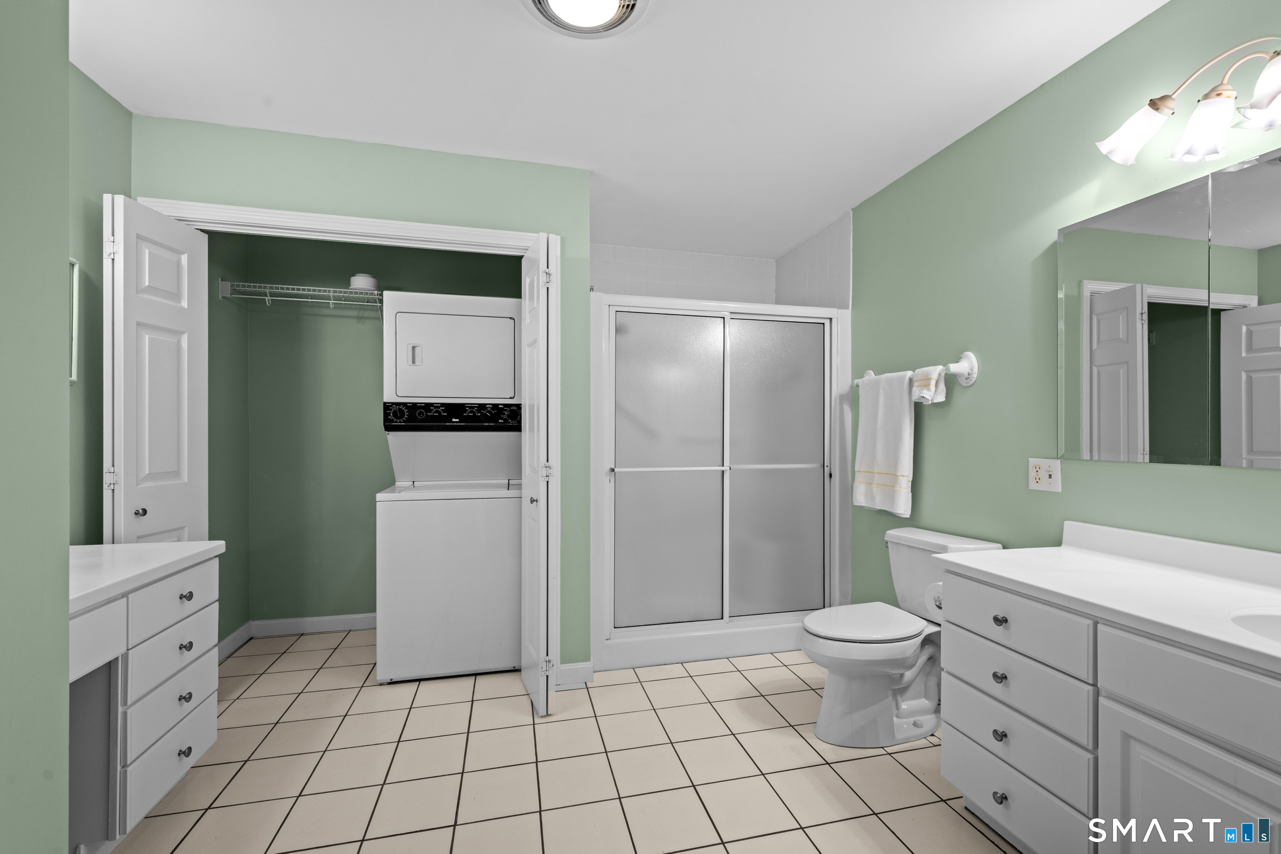 15 Rose Ridge Court Stonington CT 06379