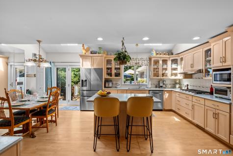 15 Rose Ridge Court Stonington CT 06379
