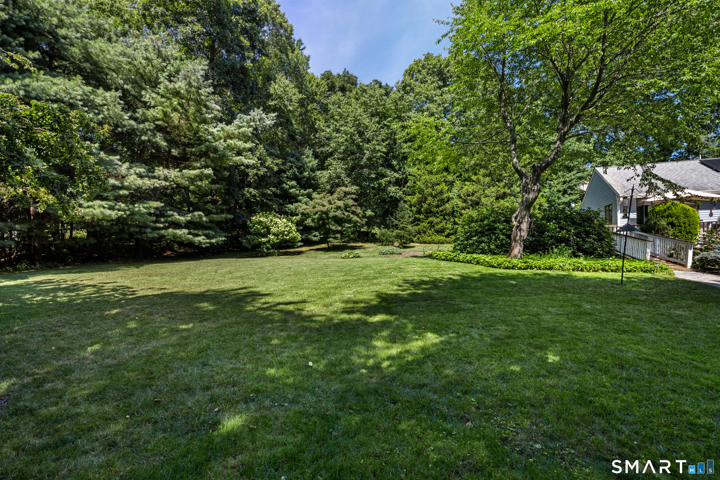 15 Rose Ridge Court Stonington CT 06379