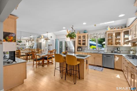 15 Rose Ridge Court Stonington CT 06379