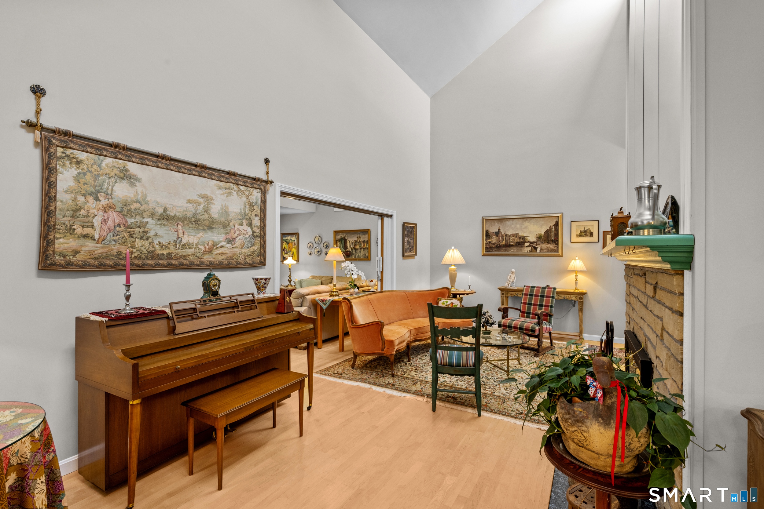15 Rose Ridge Court Stonington CT 06379