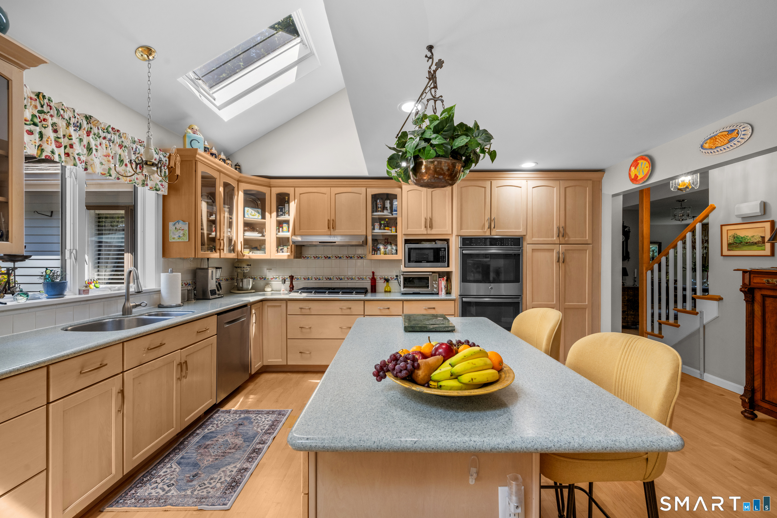 15 Rose Ridge Court Stonington CT 06379