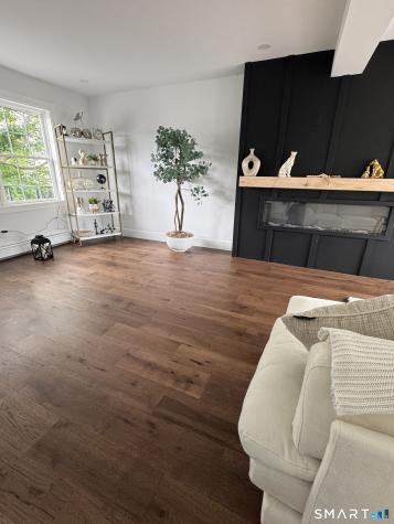 59 Cranston Avenue Shelton CT 06484