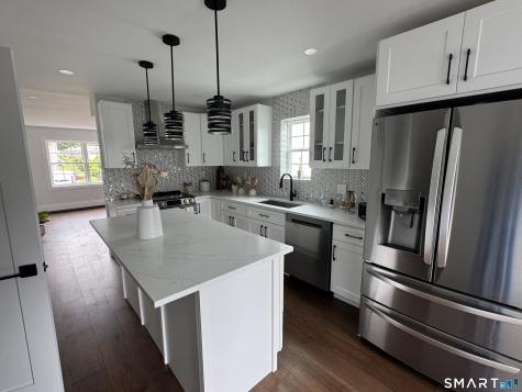 59 Cranston Avenue Shelton CT 06484