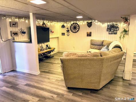 879 Congress Avenue Extension Waterbury CT 06708