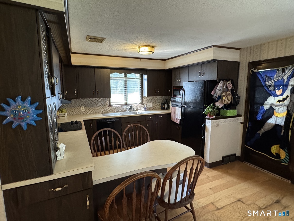 879 Congress Avenue Extension Waterbury CT 06708