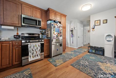 114 Broadview Road Cheshire CT 06410