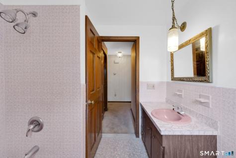 75 Barry Place Rocky Hill CT 06067