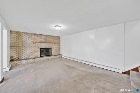 75 Barry Place Rocky Hill CT 06067