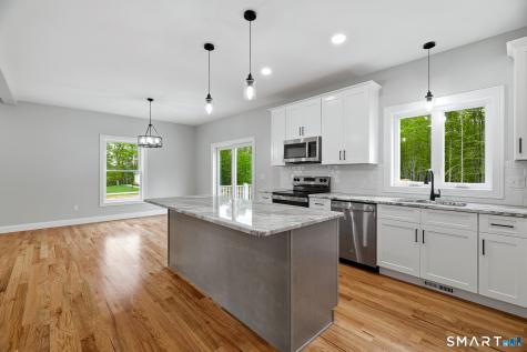 29 South Road Bozrah CT 06334