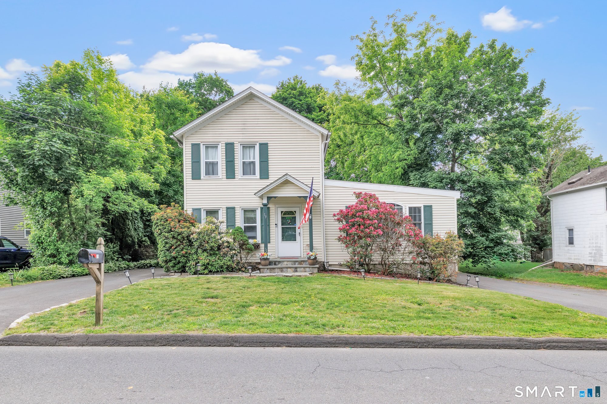 19 Hickok Avenue Bethel CT 06801
