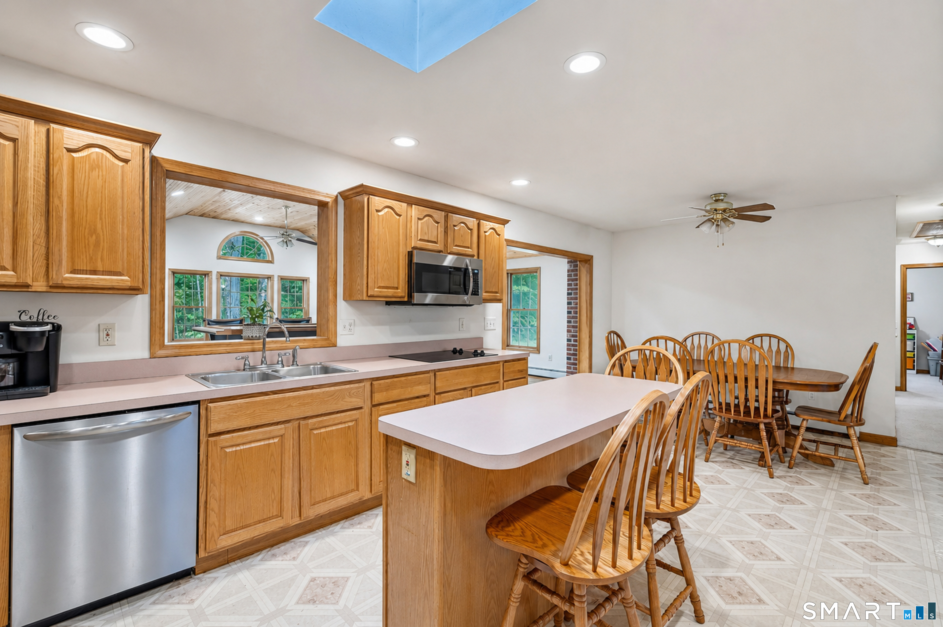 32 School House Road Preston CT 06365