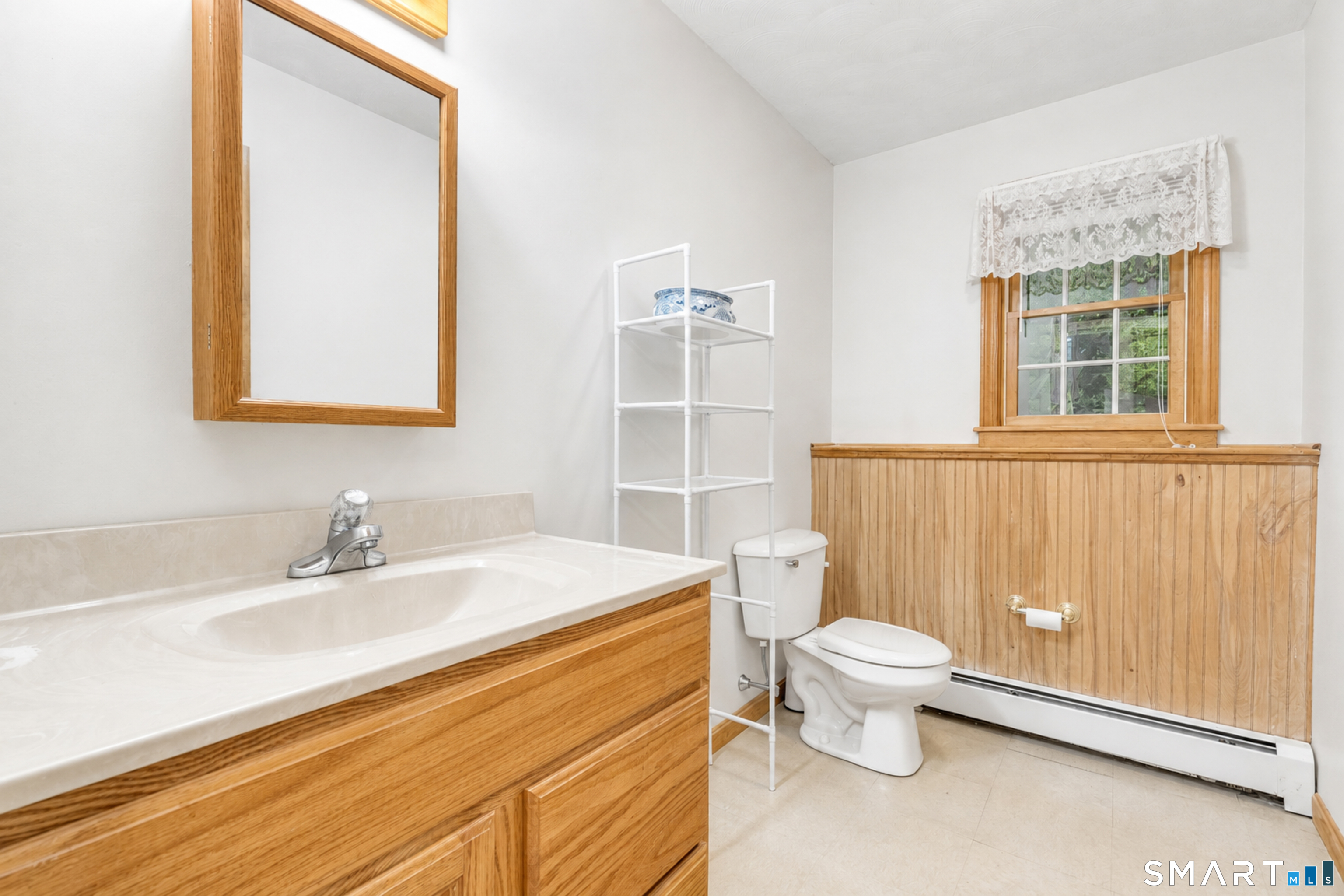 32 School House Road Preston CT 06365
