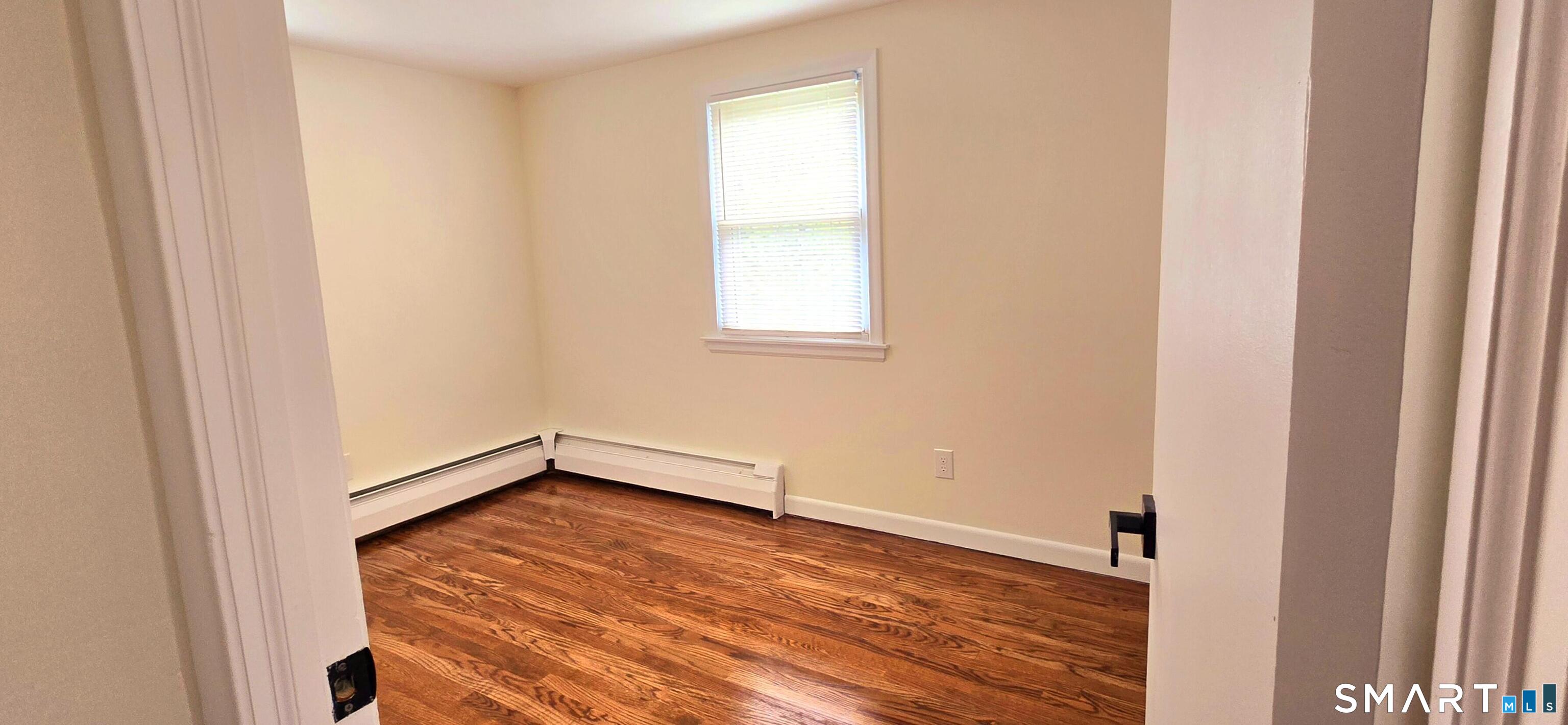 64 4TH Street Bristol CT 06010