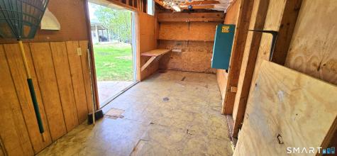 64 4TH Street Bristol CT 06010