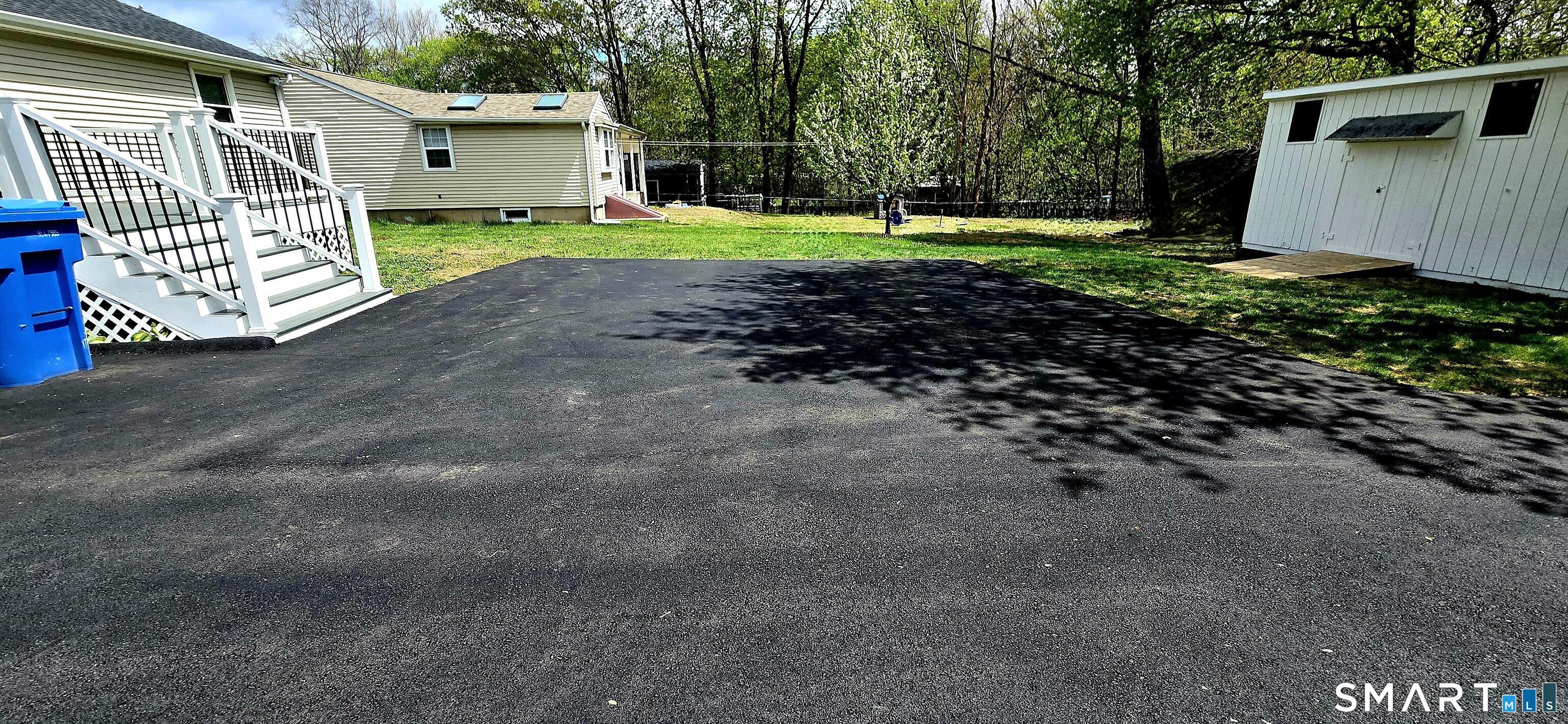 64 4TH Street Bristol CT 06010