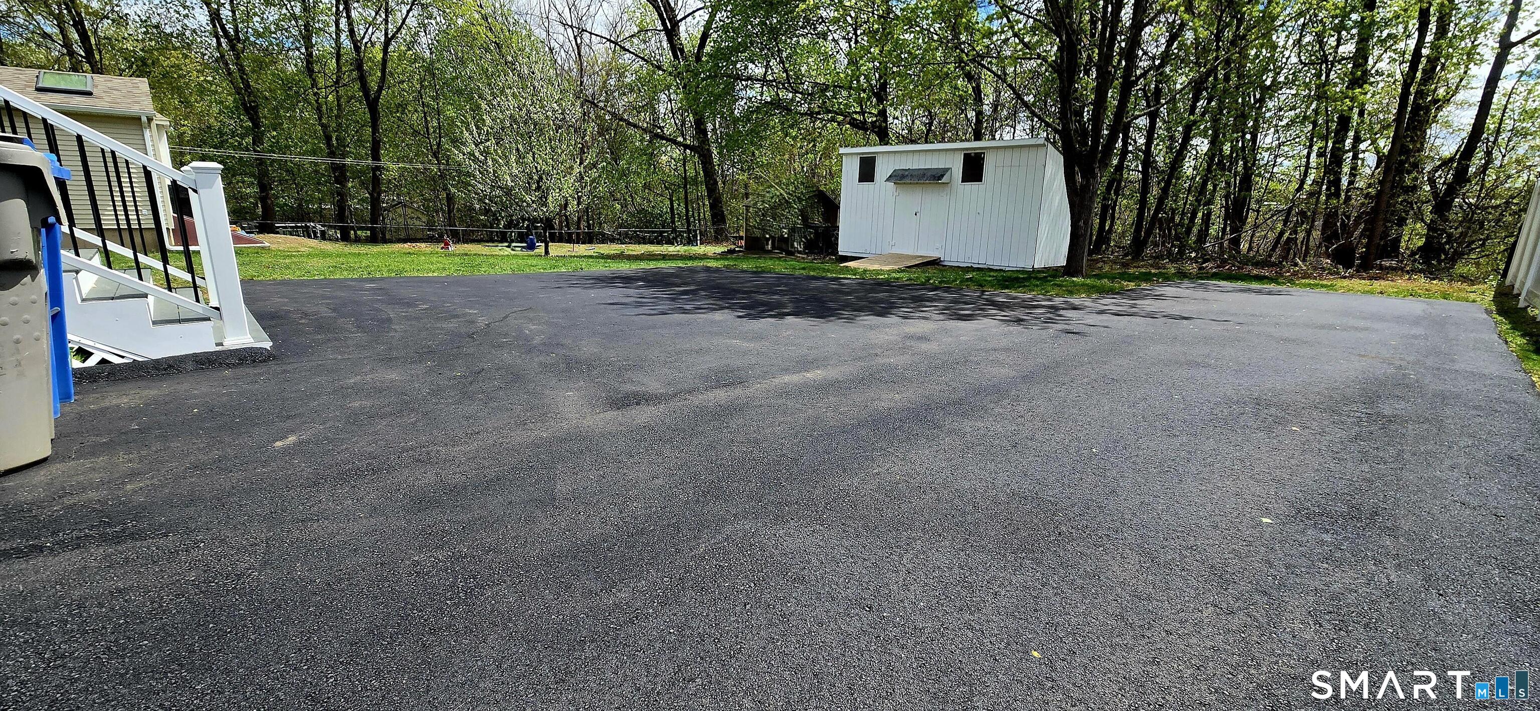 64 4TH Street Bristol CT 06010