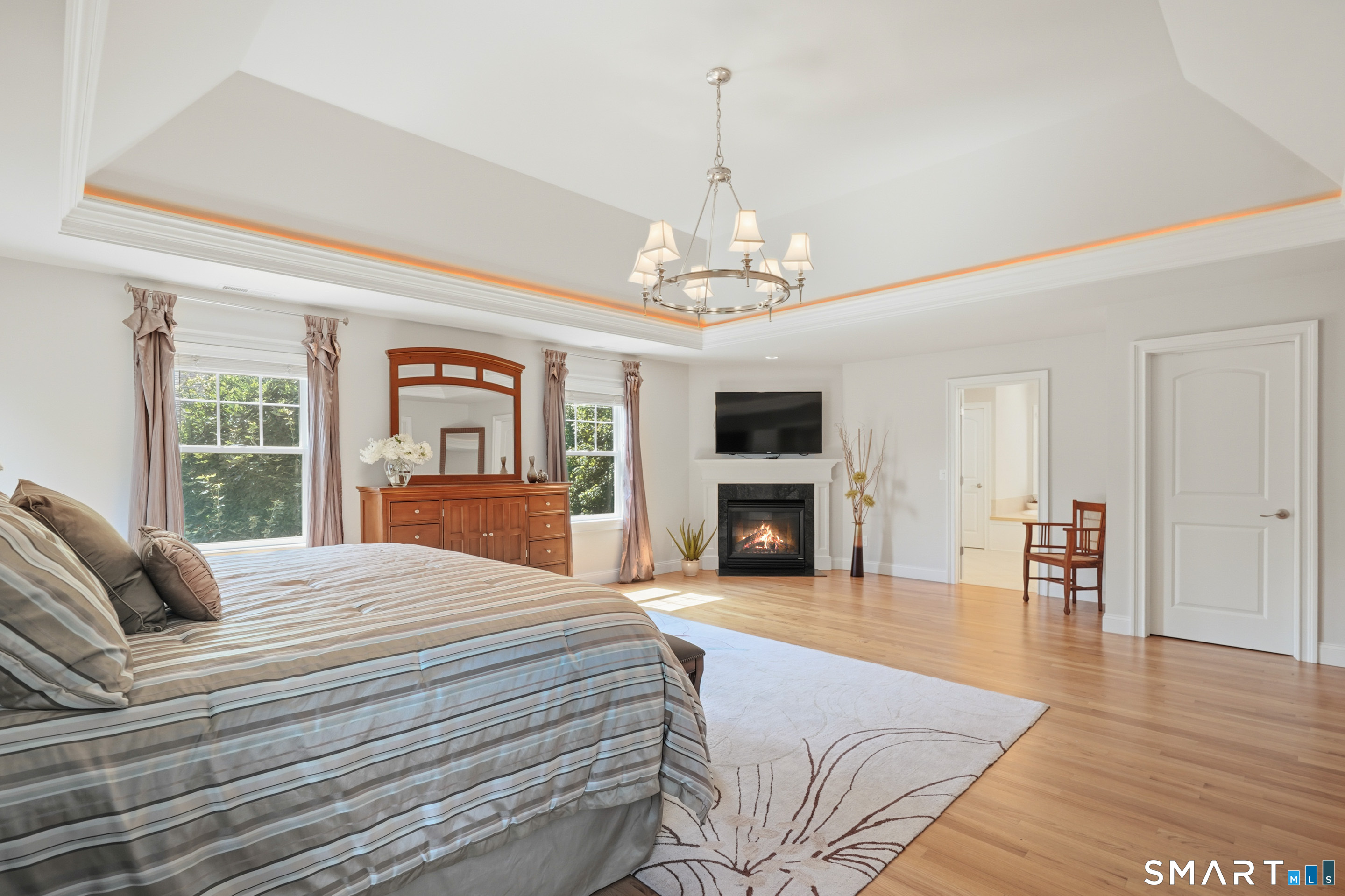2 Blue Mountain Court Norwalk CT 06851