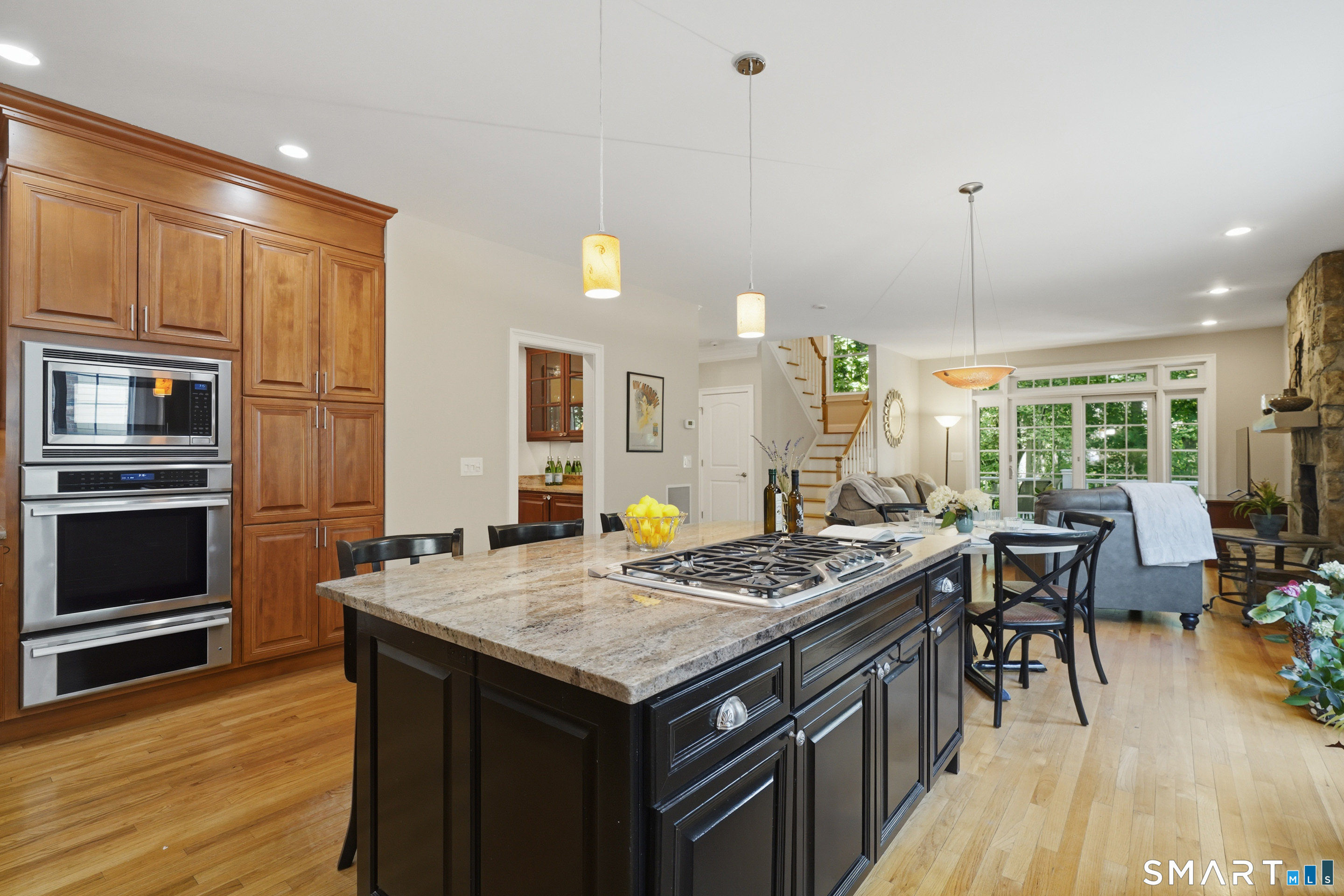 2 Blue Mountain Court Norwalk CT 06851