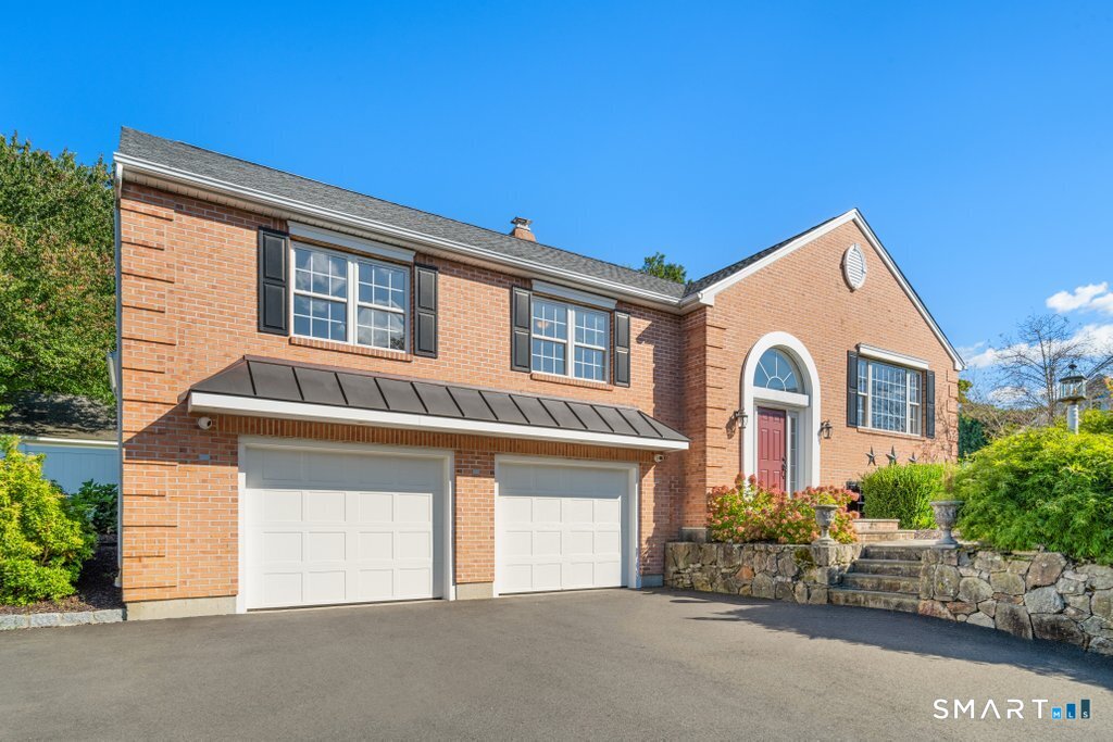 30 Briarwood Drive Seymour CT 06483