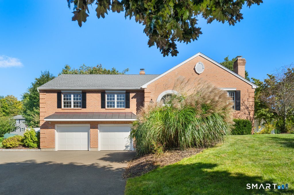 30 Briarwood Drive Seymour CT 06483