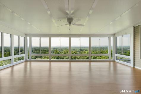 135 Cedarwood Lane Newington CT 06111