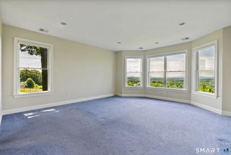 135 Cedarwood Lane Newington CT 06111