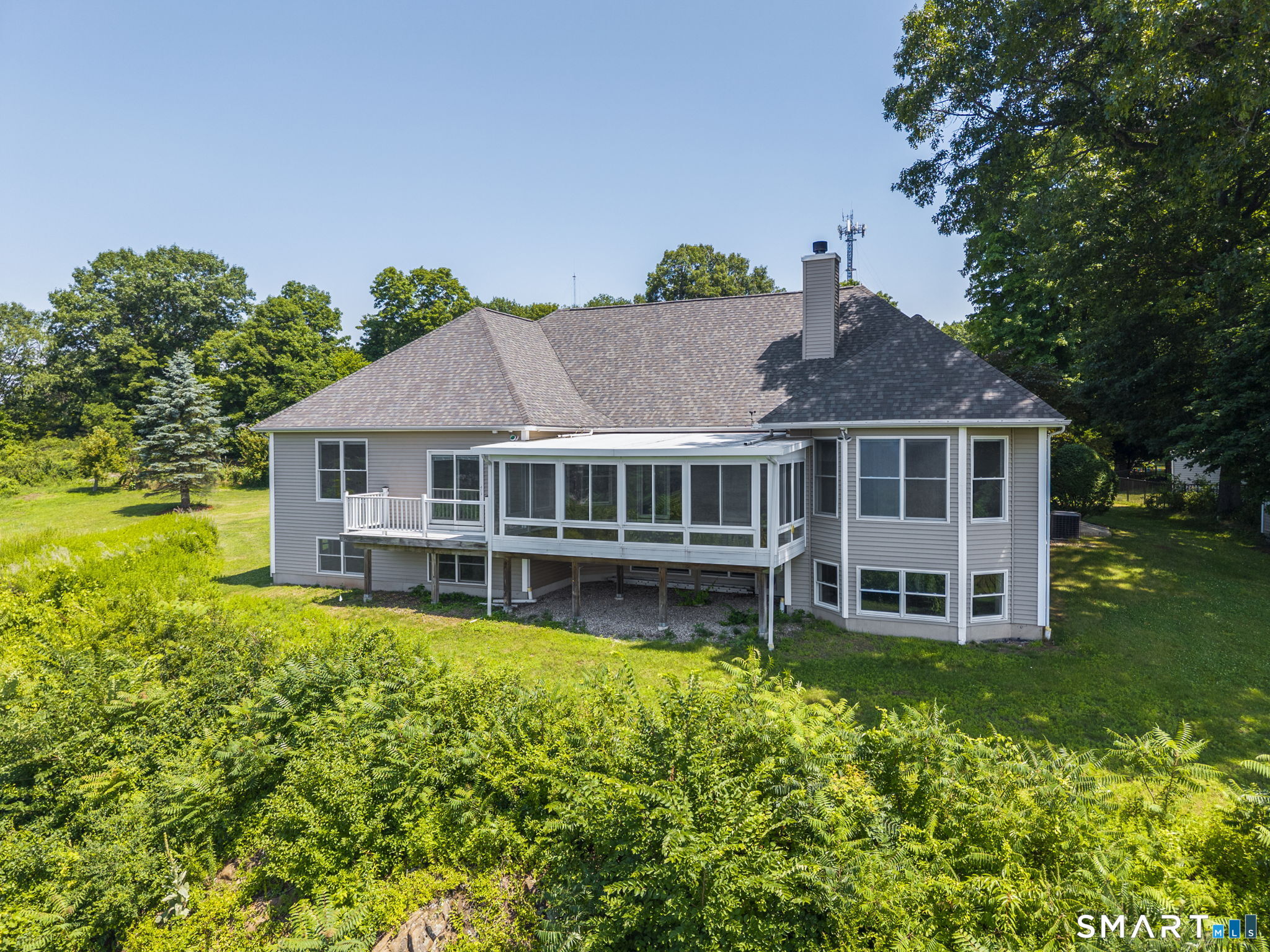 135 Cedarwood Lane Newington CT 06111