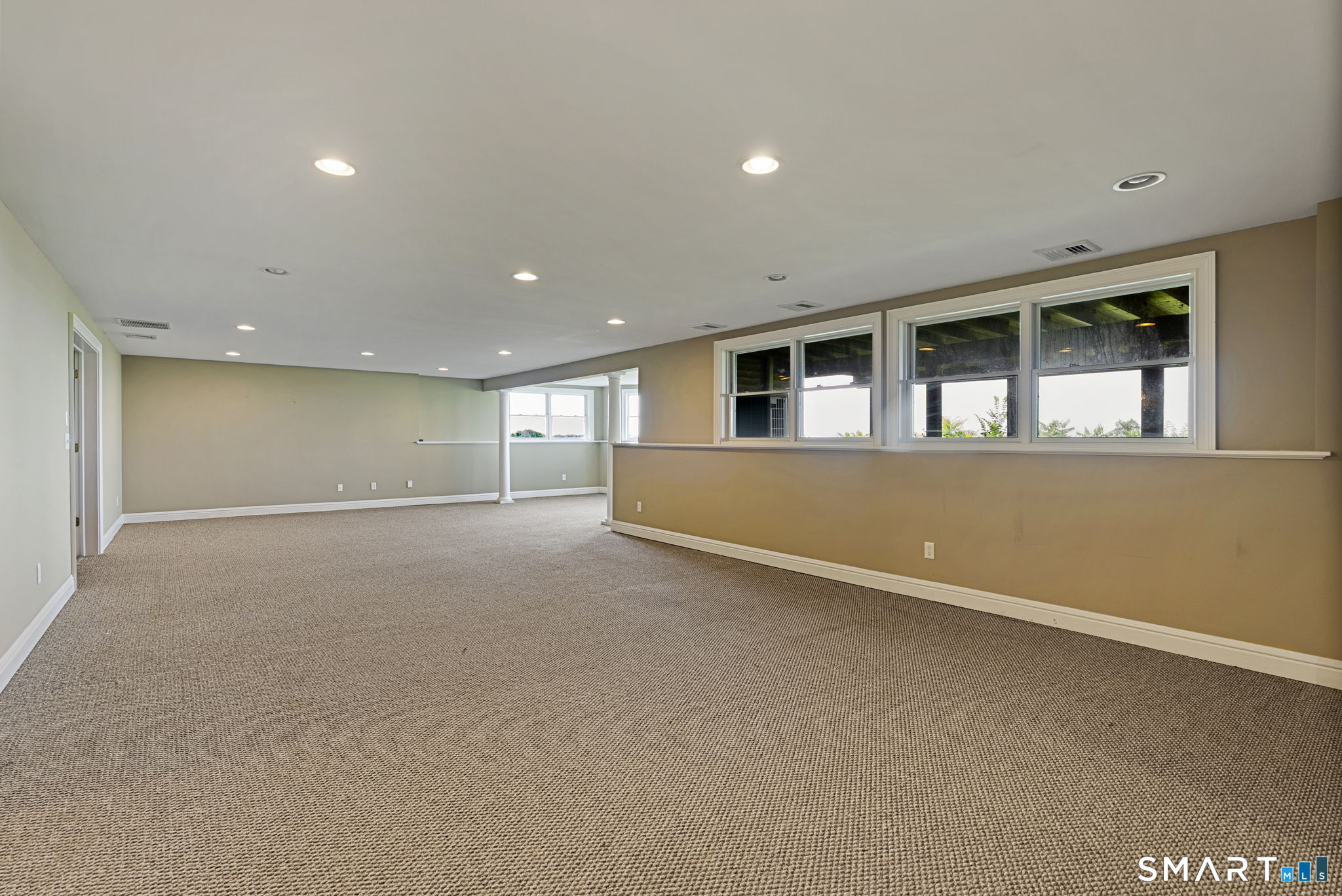 135 Cedarwood Lane Newington CT 06111