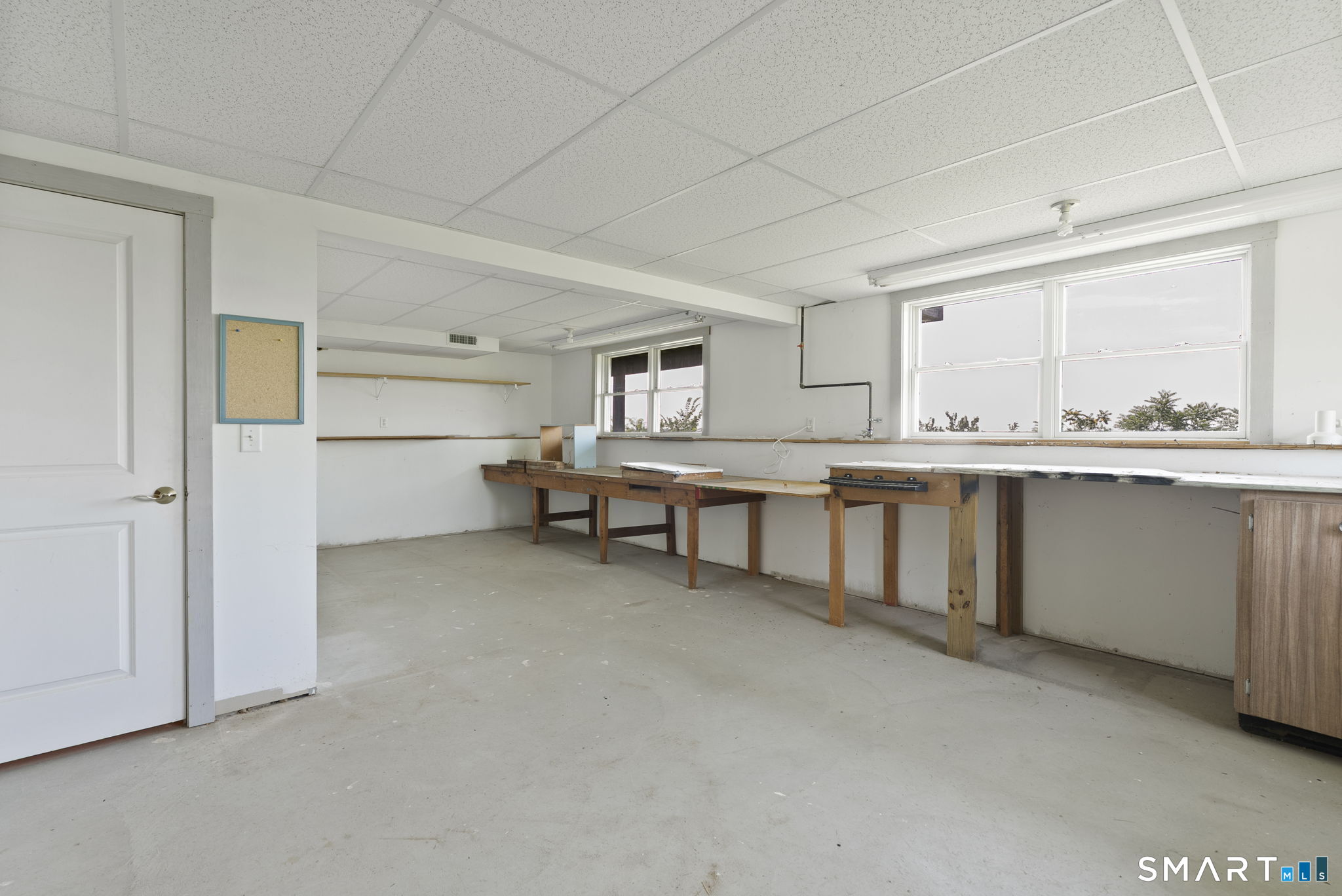 135 Cedarwood Lane Newington CT 06111