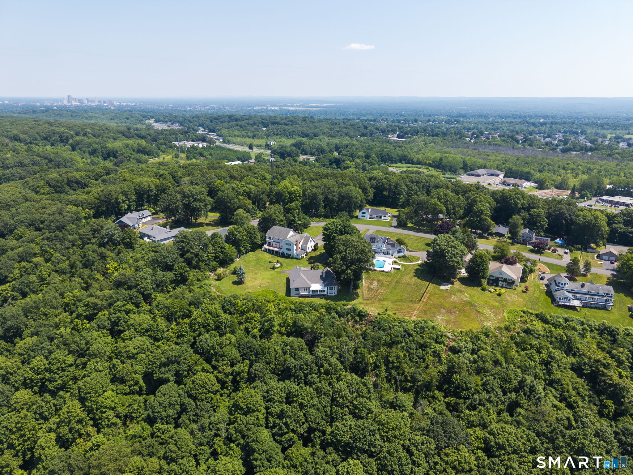 135 Cedarwood Lane Newington CT 06111